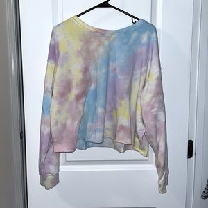 Colsie/Target Rainbow Tie Dye Cropped Crewneck Sweatshirt Size: L